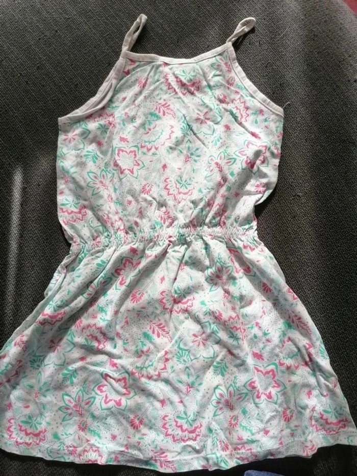 Robe Taille: 5 ans - photo numéro 6