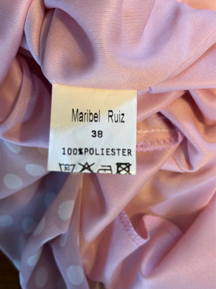 Belle robe d’été style années 50 rose à pois blanc avec décolleté dentelle Maribel Ruiz M 38 - photo numéro 4