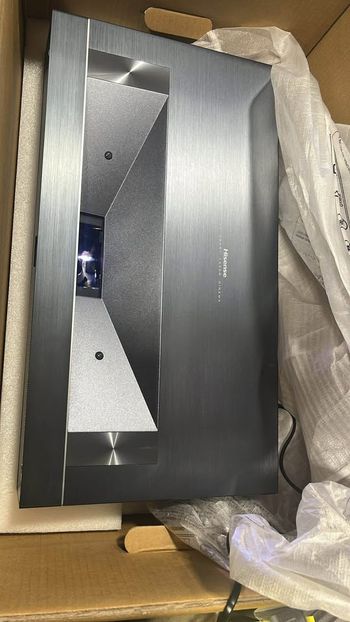 Hisense PX3 Pro TriChroma 4K Vidéoprojecteur  NEUF