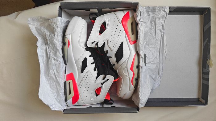 Jordan flight club 91 white infrared