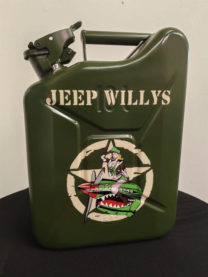 Jerrican d'essence décorative jeep willys - photo numéro 2