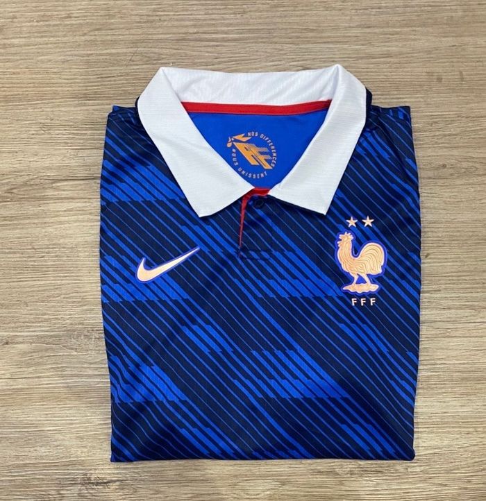 Maillot équipe de France 2026 taille M neuf - photo numéro 2