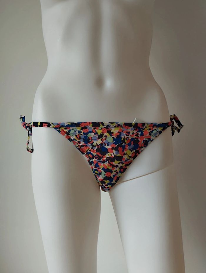 Bas de maillot de bain taille s