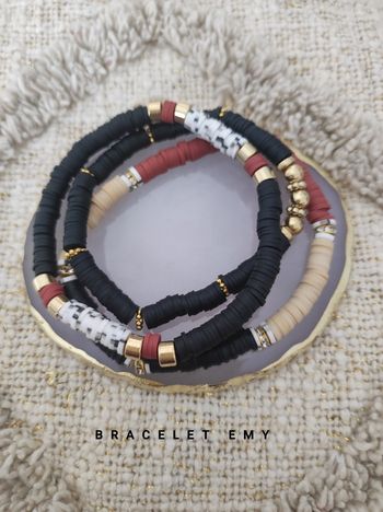 Lot bracelets perles heishi