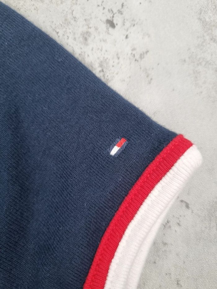 T-shirt Tommy Hilfiger col rond liseré bleu marine – Taille XS Femme (mesures en photos - photo numéro 6