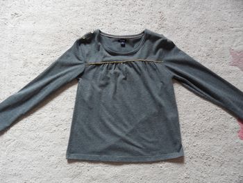 T-shirt gris fille Kiabi, taille 8 ans