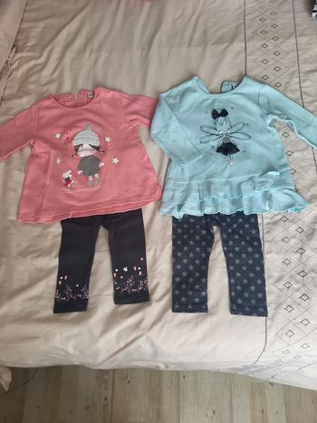 Lot de 2 ensembles 12 mois