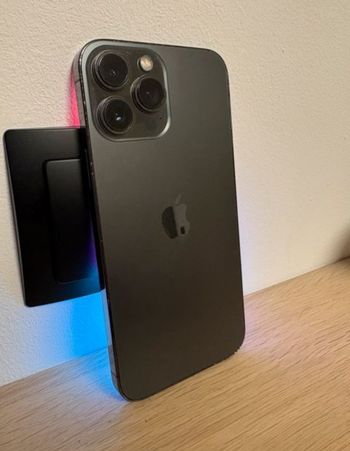 I p h o n e 13 p r o m a x