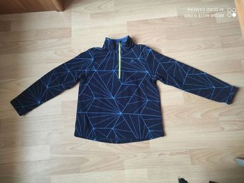 Polaire garçon 7/8 ans