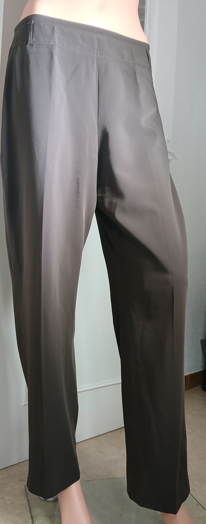 Pantalon Alain Manoukian – droit chic – Taille 38/40 – Très bon éta - photo numéro 10