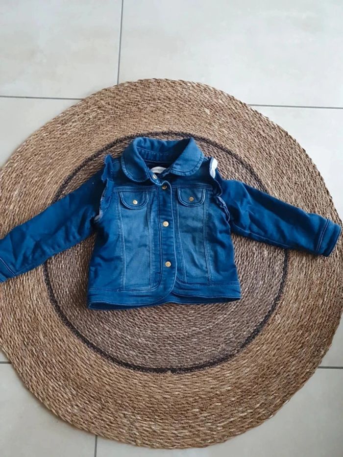 Jolie veste mi-saison Orchestra taille 23 mois