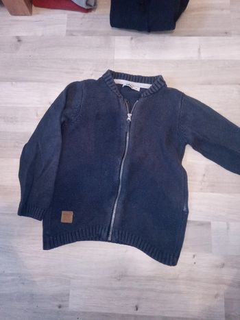 Gilet zippé bleu marine