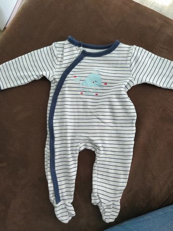 Pyjama a rayures