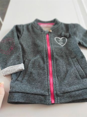 Gilet gris 12 mois