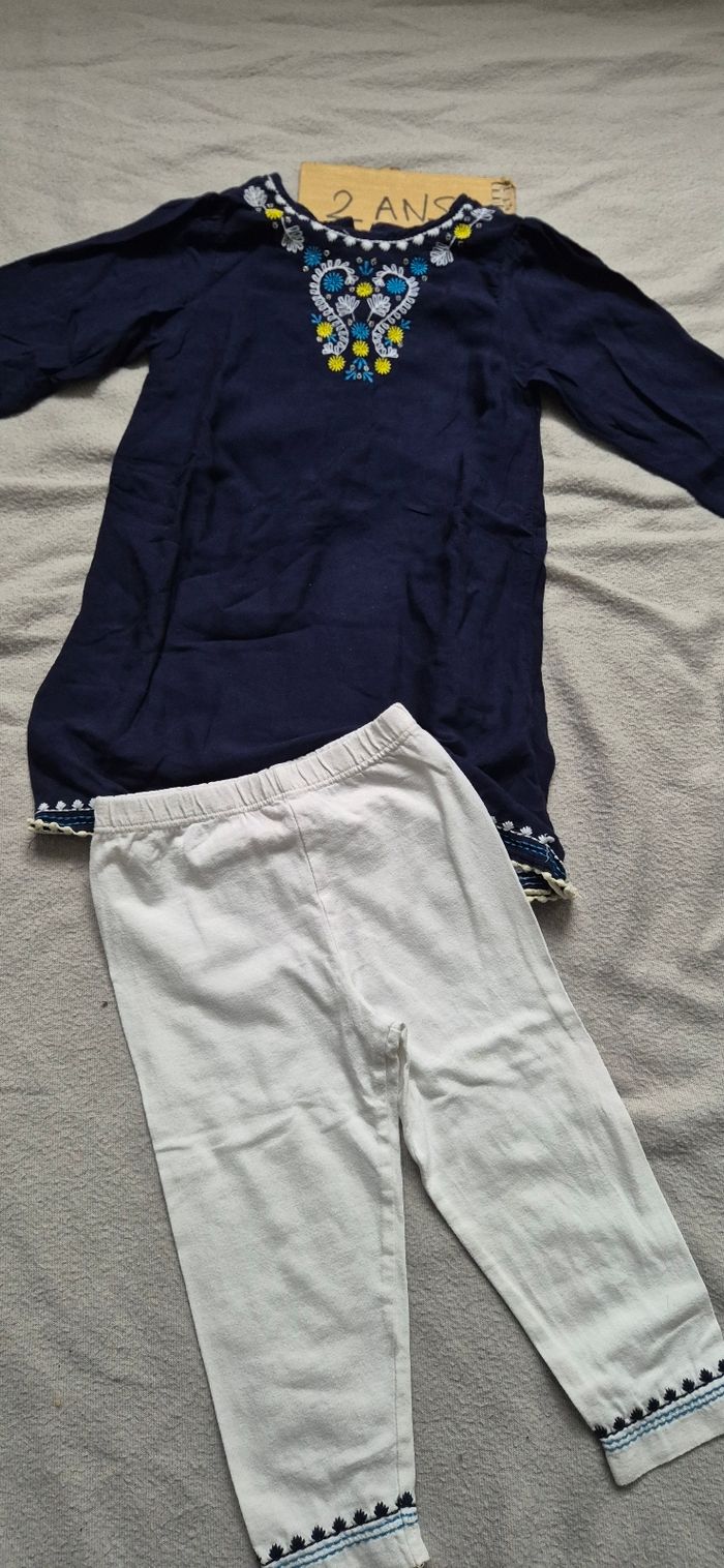 Ensemble fille 24 mois