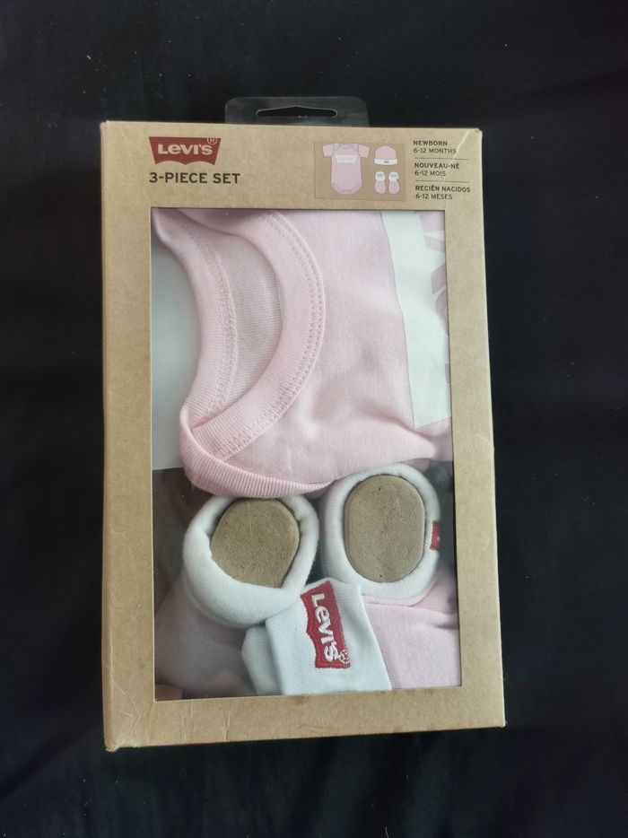 Bodies fille - photo numéro 2