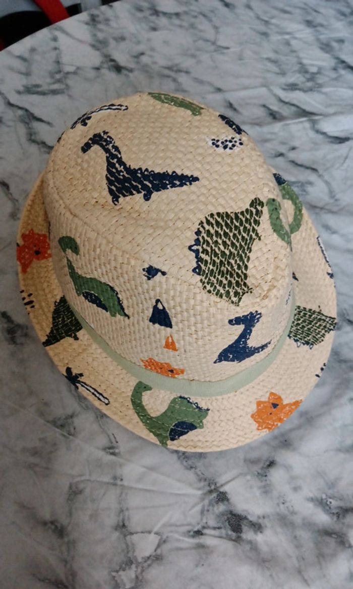 Sombrero bebé dinosaurios / chapeau bébé