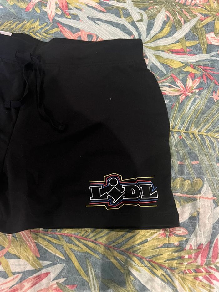 Short Lidl taille M neuf - photo numéro 3
