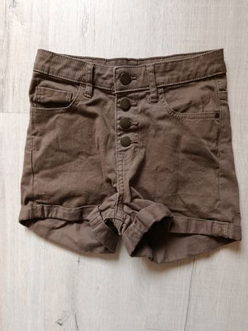 Short marque follow me taille 34 