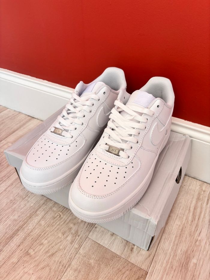 Nike Air Force 1