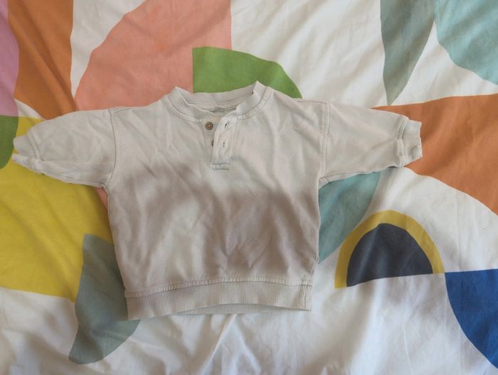 Sweat léger blanc crème 9 mois
