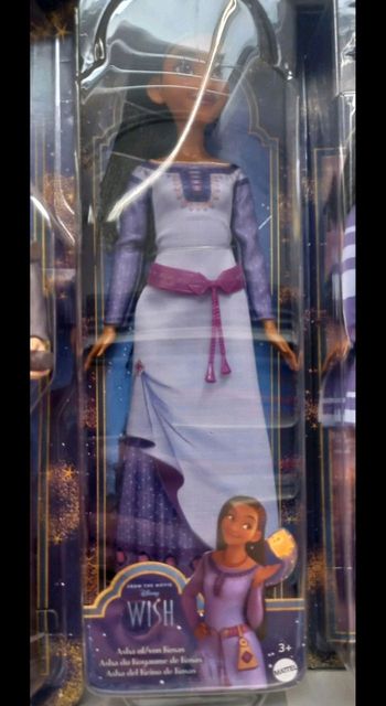 Poupée asha disney