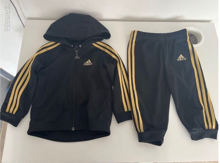 Ensemble adidas