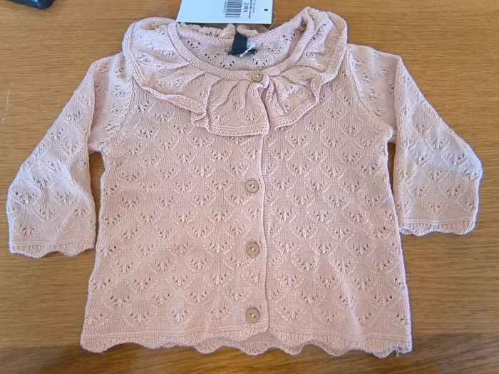 324747 gilet abricot fille 3 mois kiabi