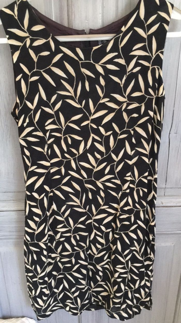 Robe de soirée noire - photo numéro 2