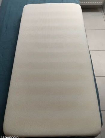 Matelas bébé