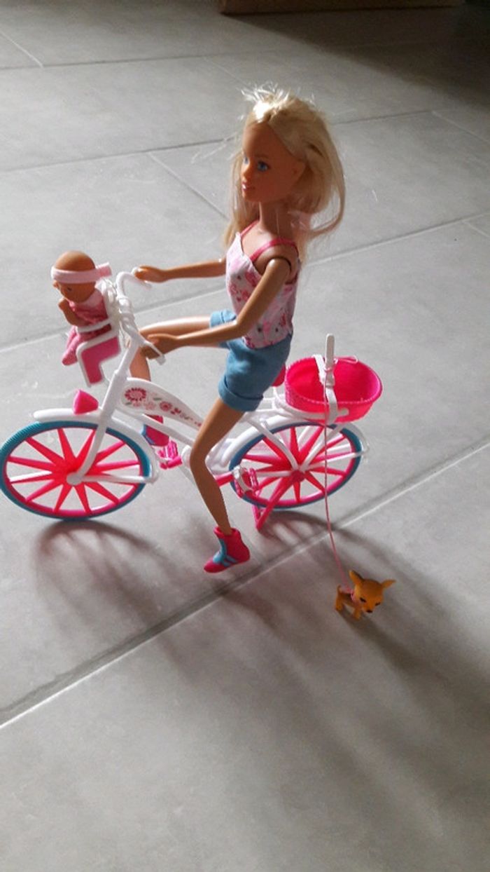 Steffi promenade velo et son chien - photo numéro 4