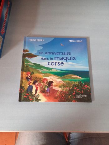 Livre pour enfant un anniversaire dans le maquis corse