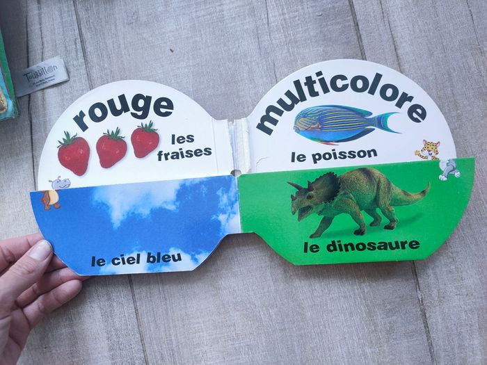 Lot livre musical Winnie et livres d'éveil en tissu bébé - photo numéro 8
