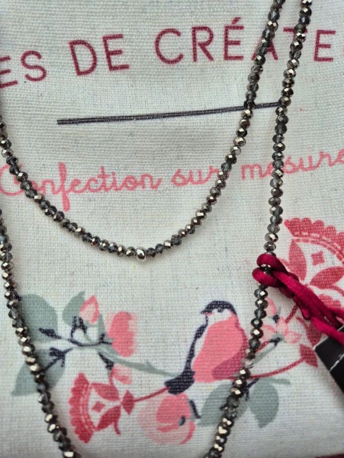 Sautoir en perles et pompon Bigio - photo numéro 3