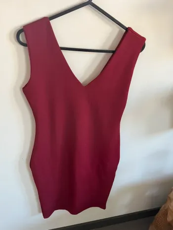 Robe basic bordeaux Gossip neuve sexy