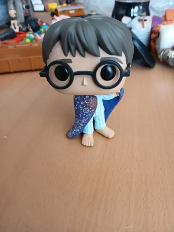Harry potter pop avec cape invisibilité