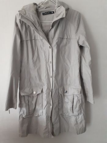 Veste imperméable gris clair