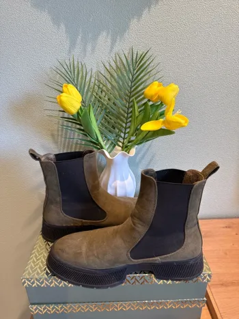 Bottines femme kaki compensées
