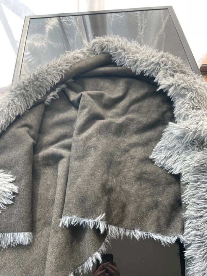 Gilet sans manches fausse fourrure, taille 38 - photo numéro 8