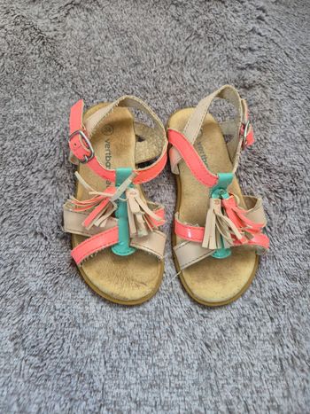 Sandales 24