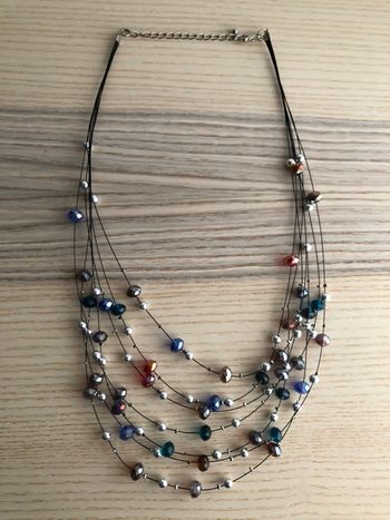 Collier multicolore