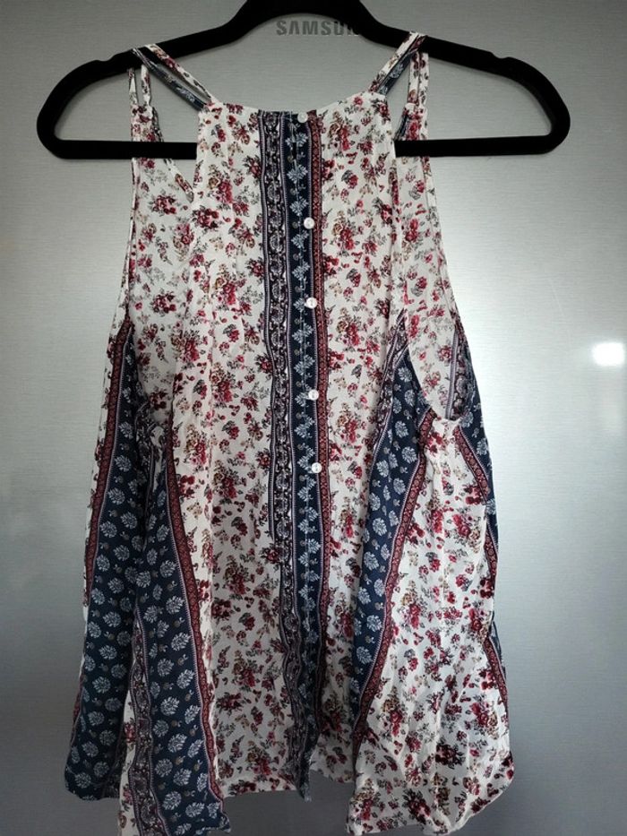 Debardeur fleuri - photo numéro 3