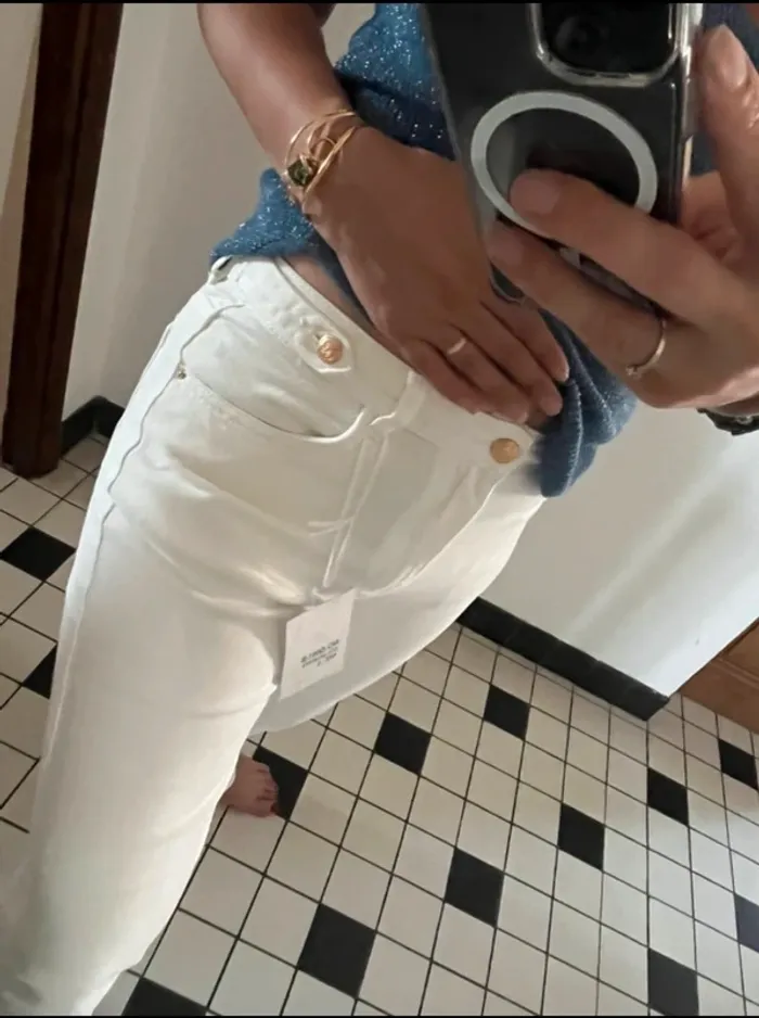 Pantalon blanc flare taille haute – Queen of Hearts - photo numéro 5