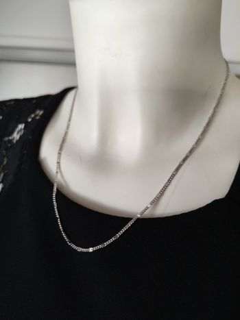 Chaîne fine maille altérnée  argentée