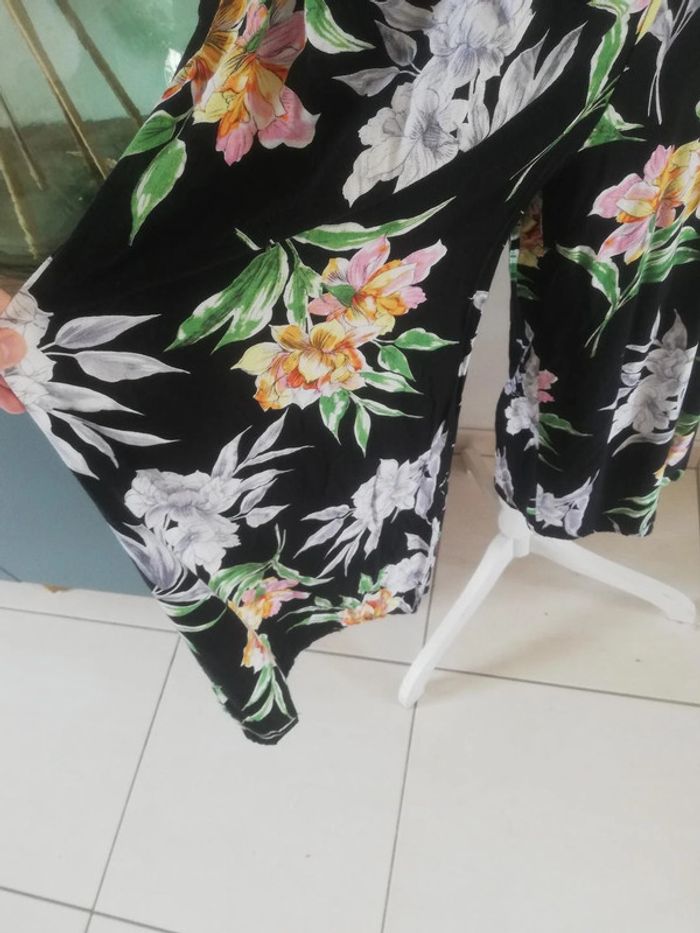 Combinaison fleurie T40 - photo numéro 3