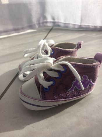 Paire de baskets violette T.16 Kappa