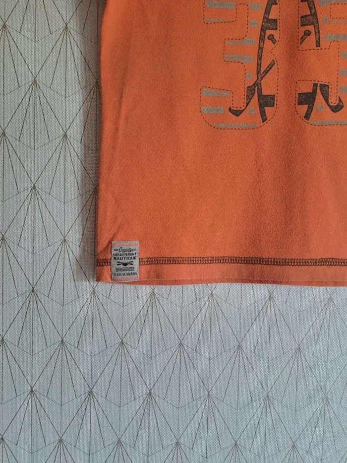 T-shirt garçon 5 ans terre de marins orange comme neuf - photo numéro 3