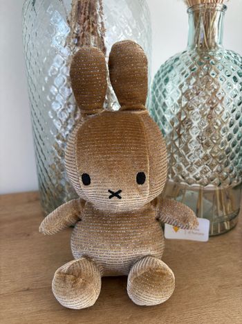 Lapin miffy glamour champagne 23 cm
