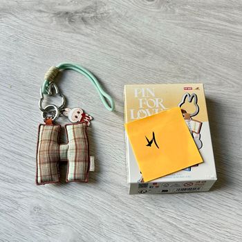 Pendant Letter H Pin For Love Plush Bloom