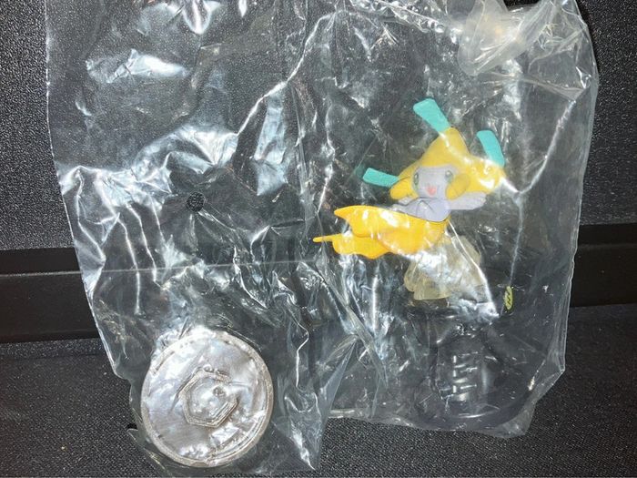 Figurine Figure Pokémon Battle Chess Kaiyodo - Jirachi - photo numéro 3